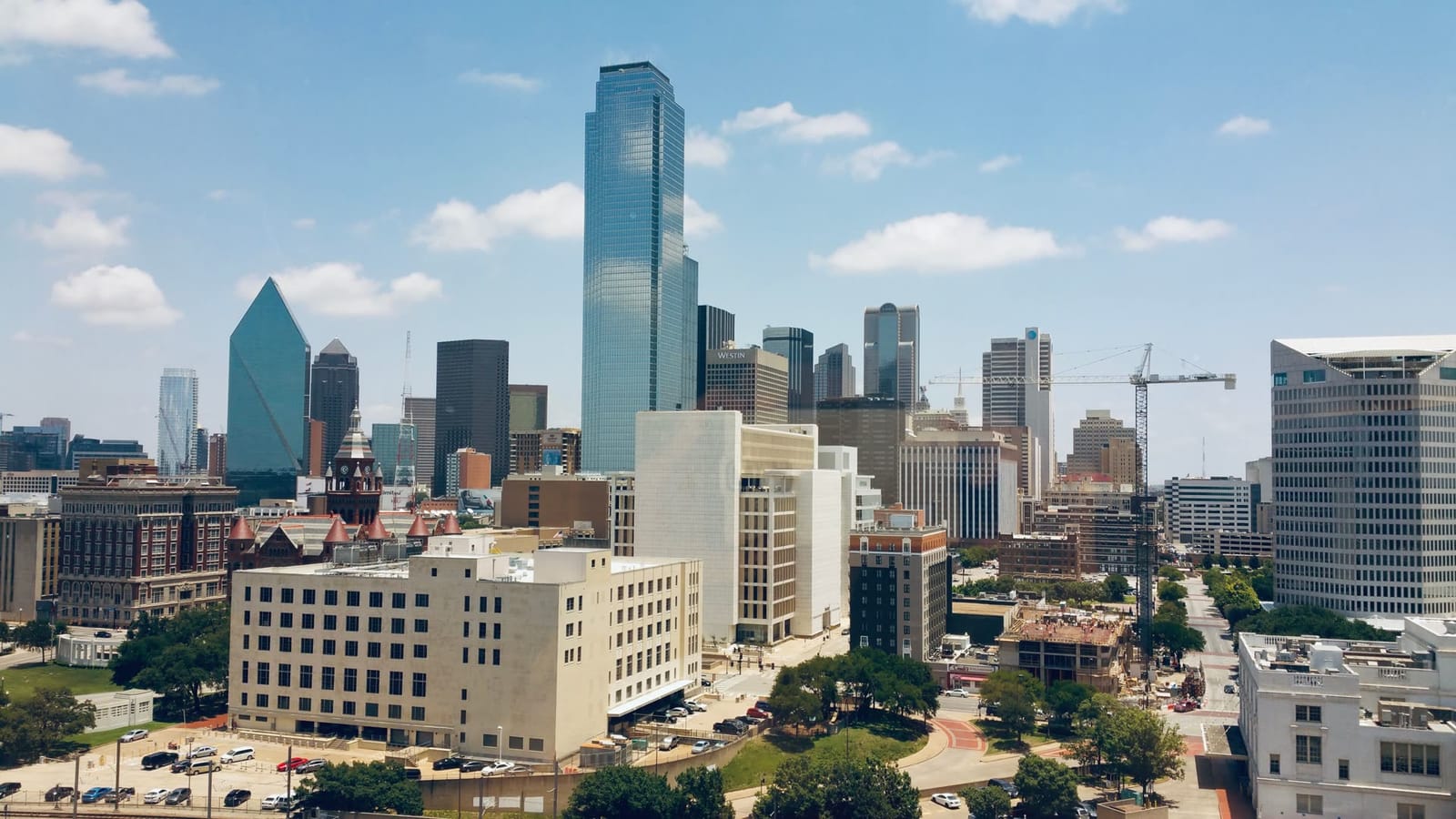 Downtown Dallas, Texas skyline at dusk